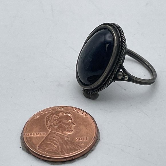 Sterling Steel Oval Shape Blue Gemstone Black Onyx Rope Cabochon Finger Ring - Picture 3 of 6